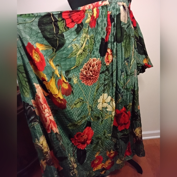 Siddhartha Bansal Off-The-Shoulder Dress Medium Petite - Picture 5 of 7